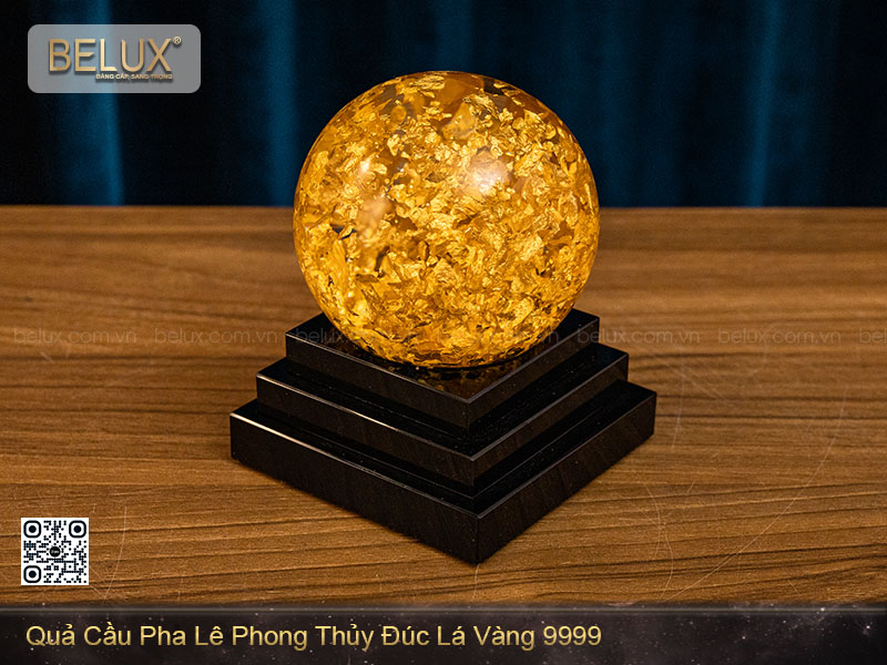 Quả Cầu Pha Lê Phong Thủy Đúc Lá Vàng 9999